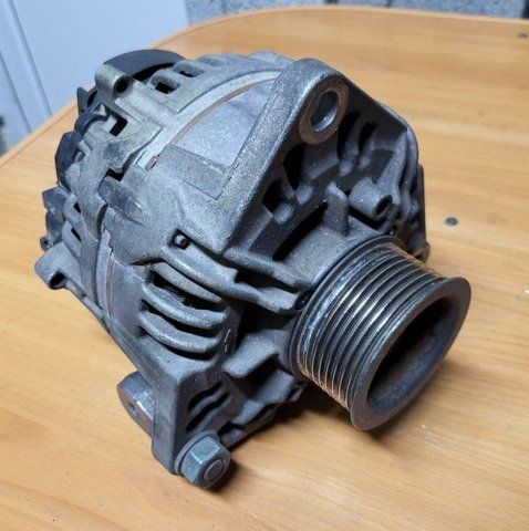 Генератор Man Bosch BR28-N1 51.26101-7283 1245 - TIR-розборка Славута