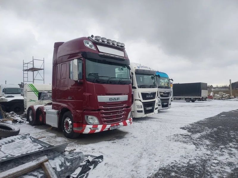 Крило даф 106 крило ман тгх 716 - TIR-розборка Славута