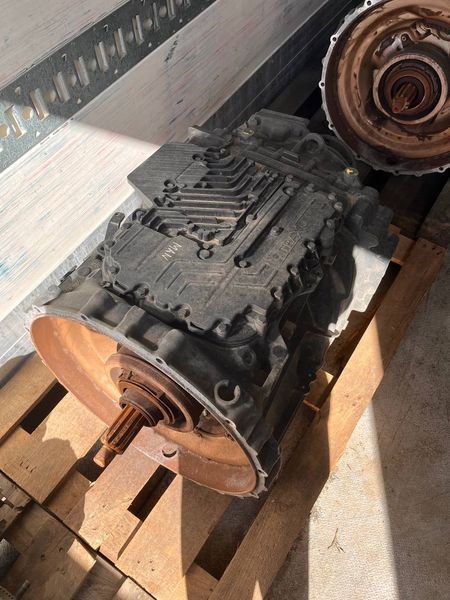 Коробка передач ZF TraXon 12TX2620TD | MAN 81.32004-6407 | Parts 1358001030 | Serial 01235169 12TX2620TD 01235169 - TIR-розборка Славута