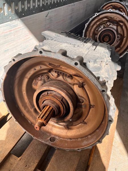 Коробка передач ZF TraXon 12TX2620TD | MAN 81.32004-6407 | Parts 1358001030 | Serial 01235169 12TX2620TD 01235169 - TIR-розборка Славута