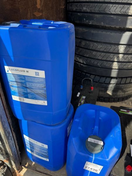 Олива трансміс. ZF Ecofluid M (0671.090.384) 75W-80 20л 758 - TIR-розборка Славута
