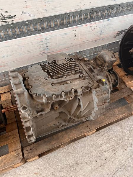 Коробка передач MAN TGX TGS Euro 6 |ZF TraXon 12TX2620TD | MAN 81.32004-6407 | Parts 1358001030 | Serial 00700674 12TX2620TD - TIR-розборка Славута