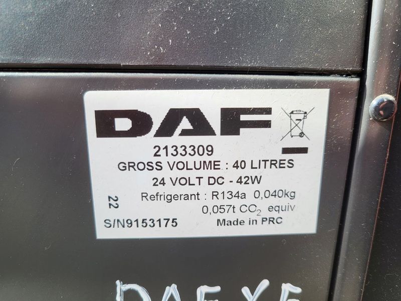 Холодильник daf xf 2020 2133309 1150 - TIR-розборка Славута